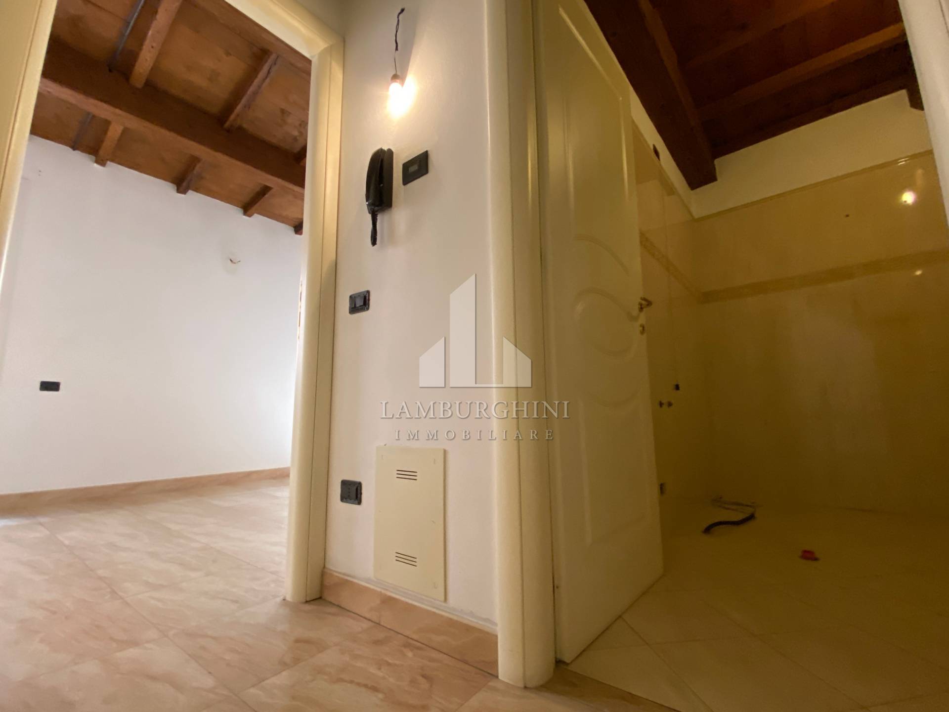 Casa indipendente in vendita a Ferrara, Centro storico