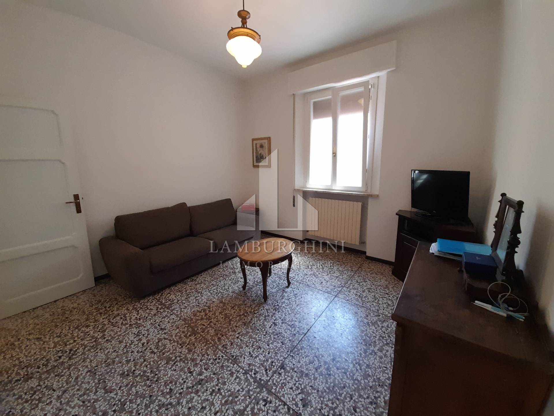 Appartamento in affitto a Ferrara, Entro Mura