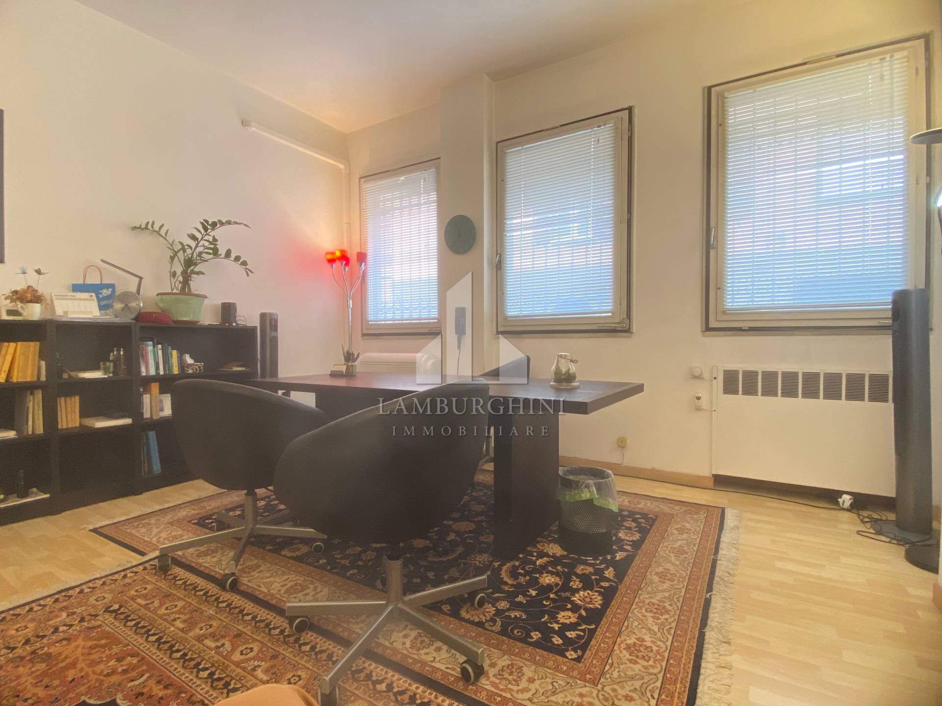 Studio/Ufficio in vendita a Ferrara, Entro Mura