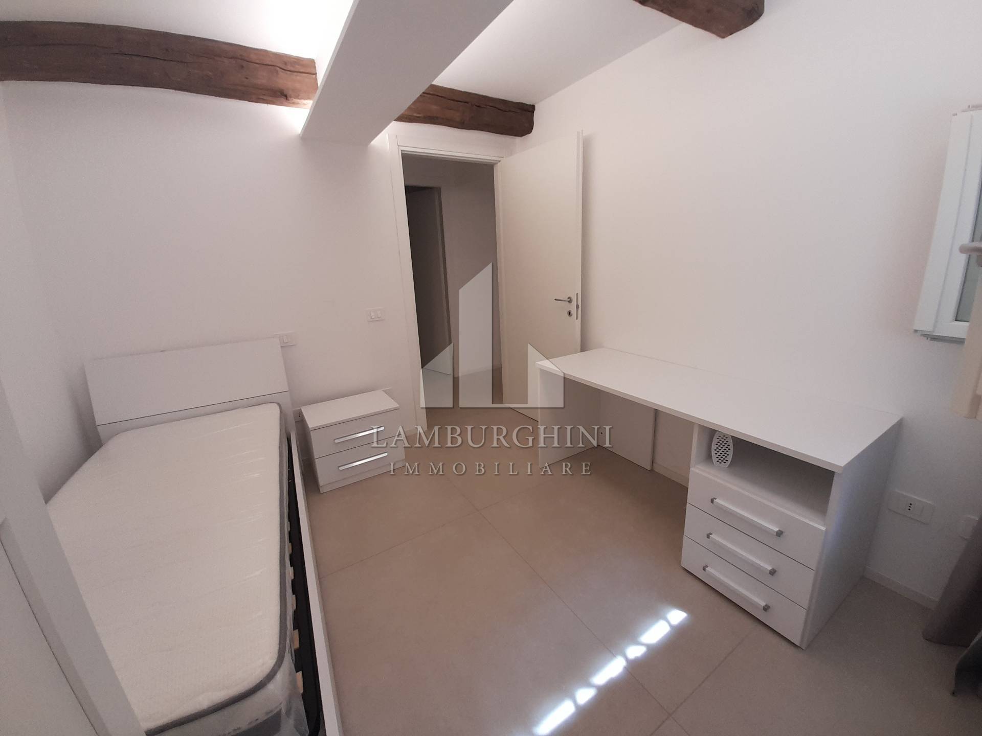 Appartamento in affitto a Ferrara, Centro storico