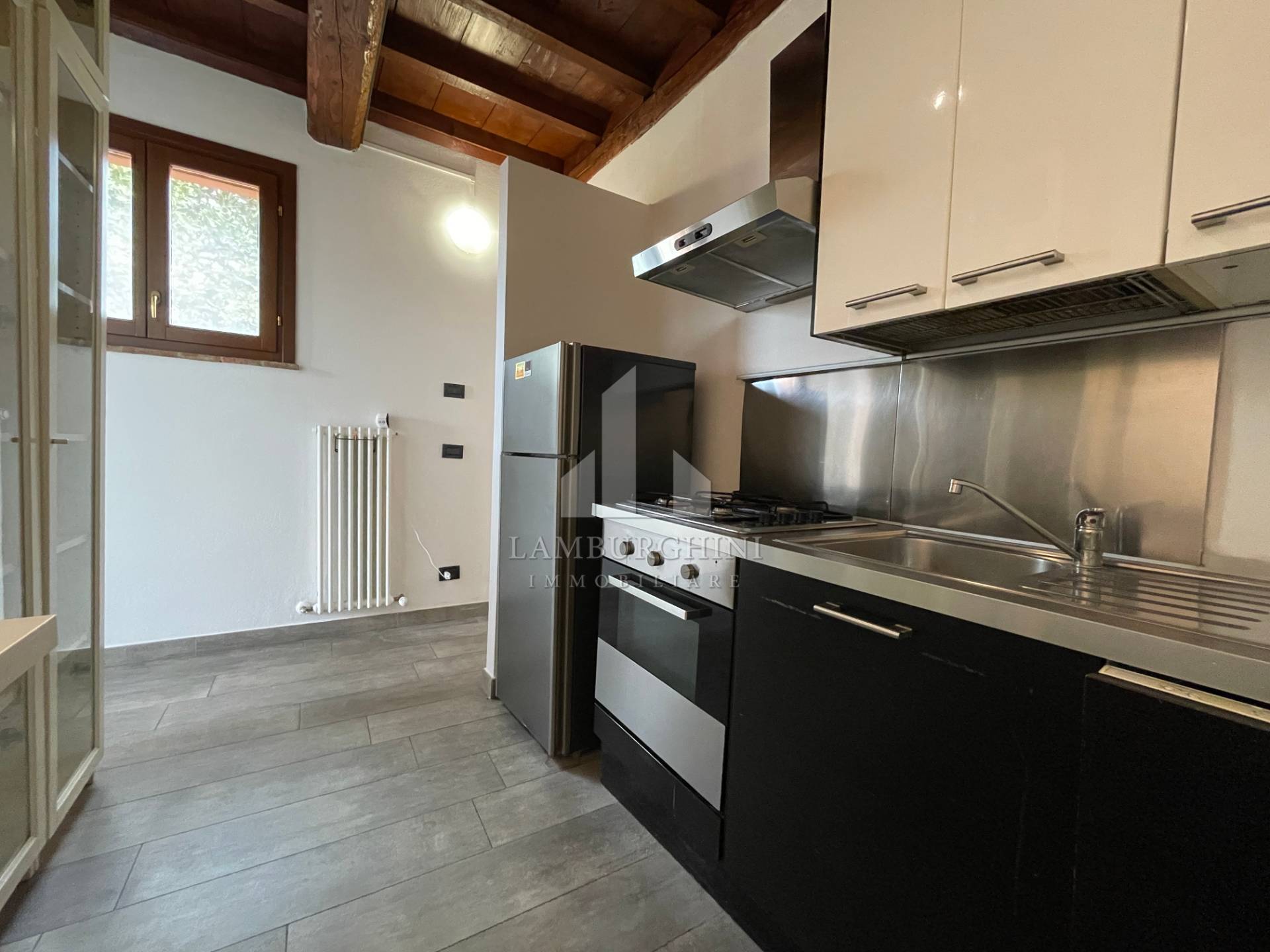 Appartamento in vendita a Ferrara, Centro storico