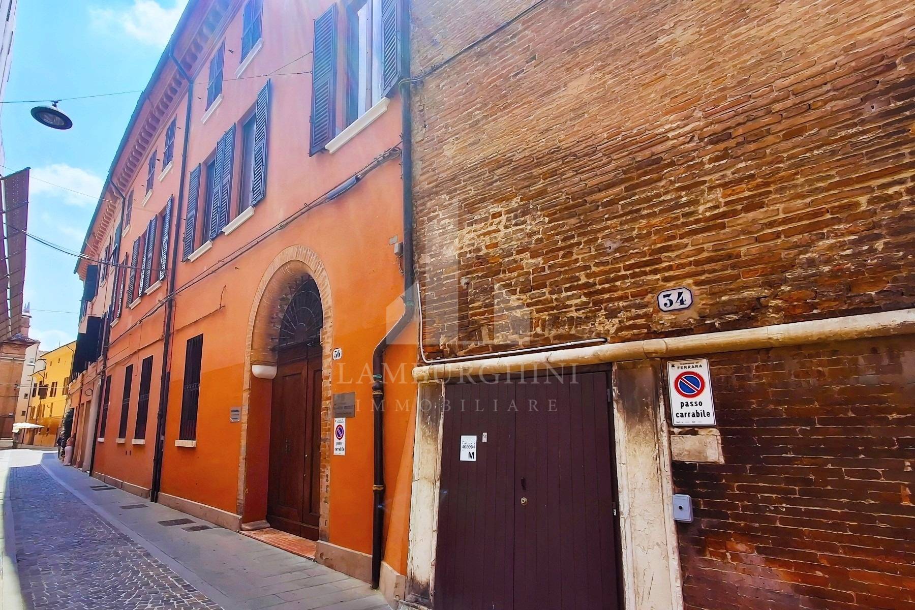 Appartamento in vendita a Ferrara, Centro storico