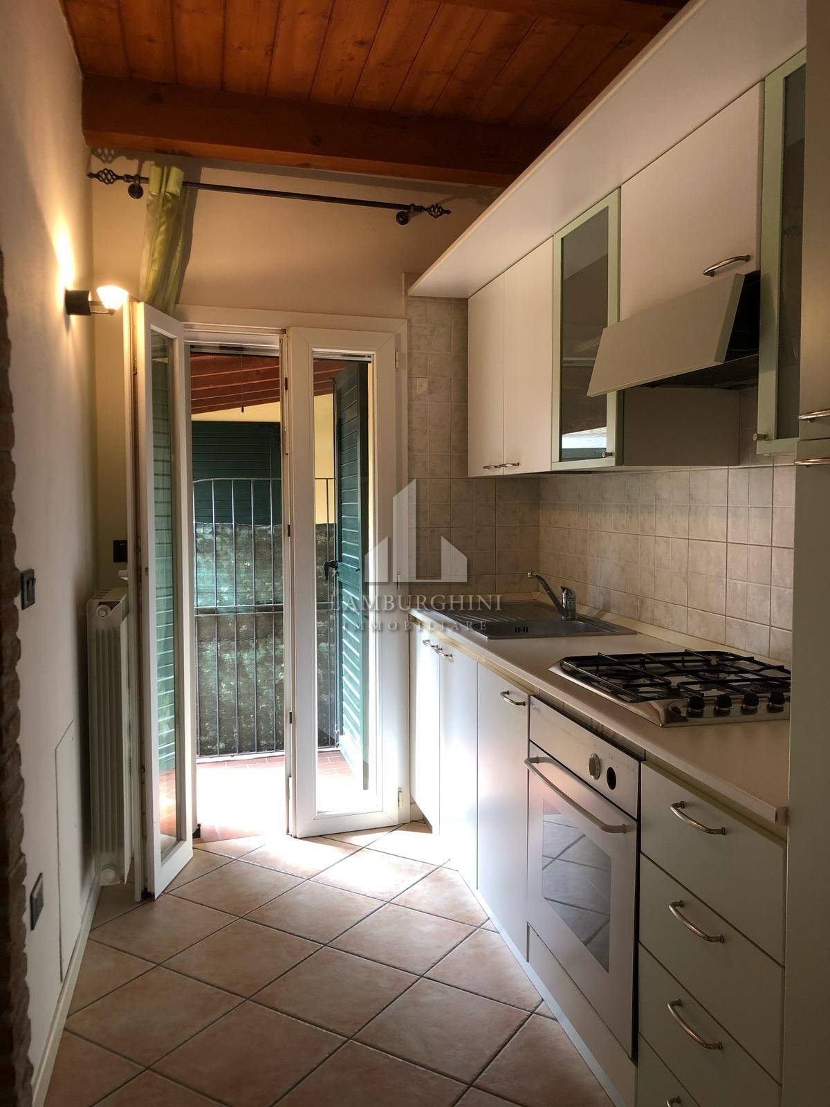 Appartamento in affitto a Ferrara, Centro storico