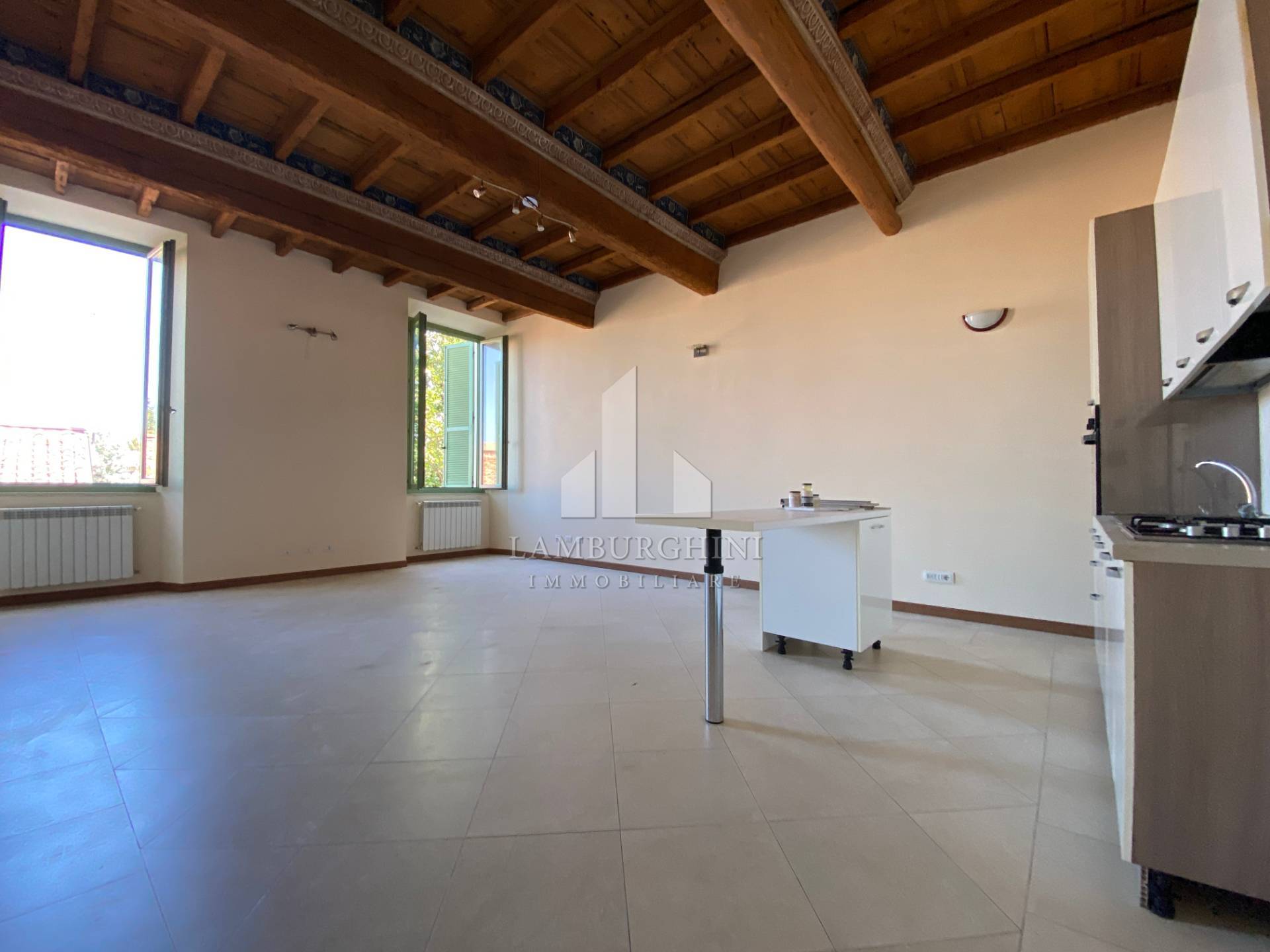 Appartamento in affitto a Ferrara, Centro storico