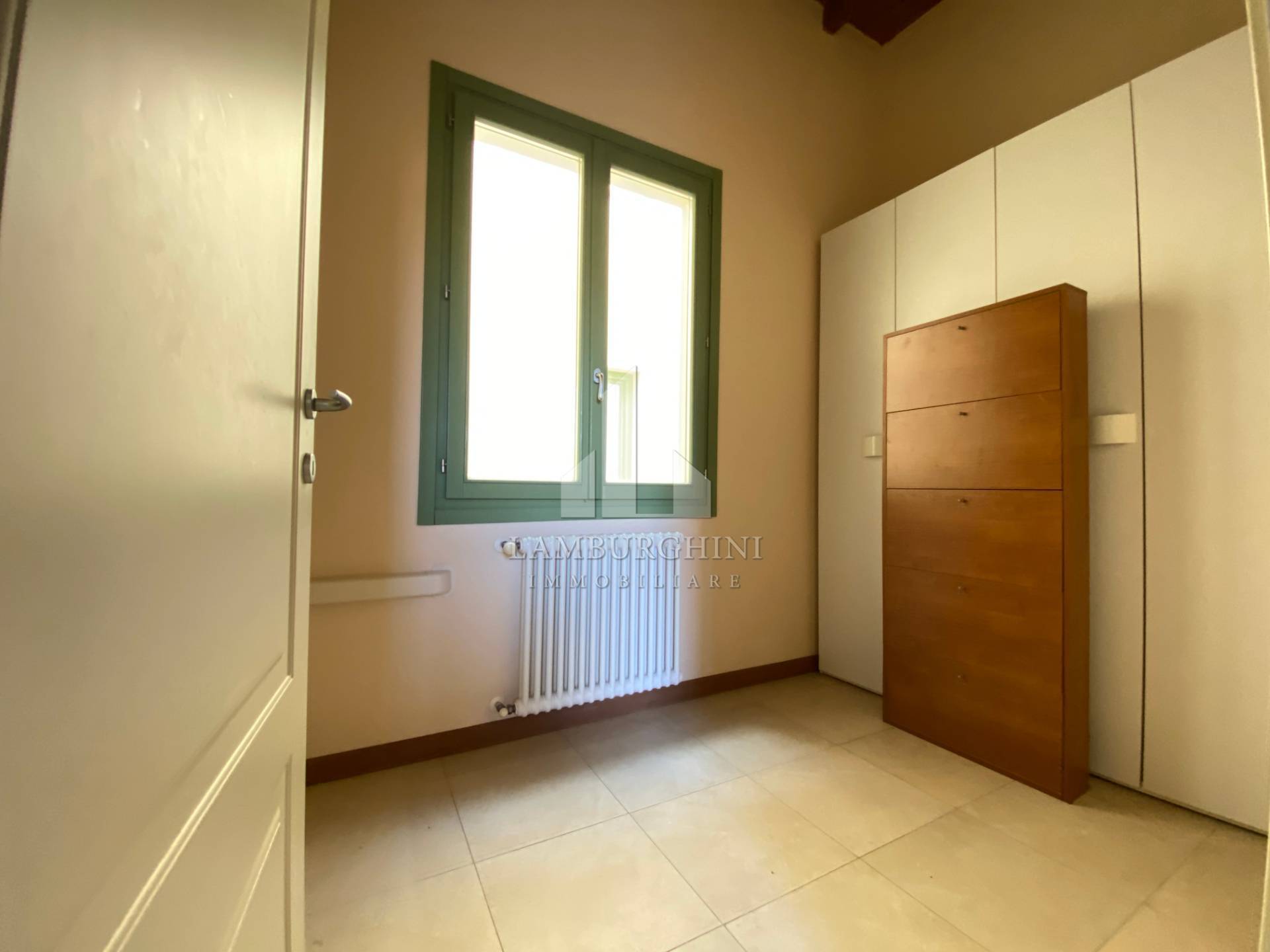 Appartamento in affitto a Ferrara, Centro storico