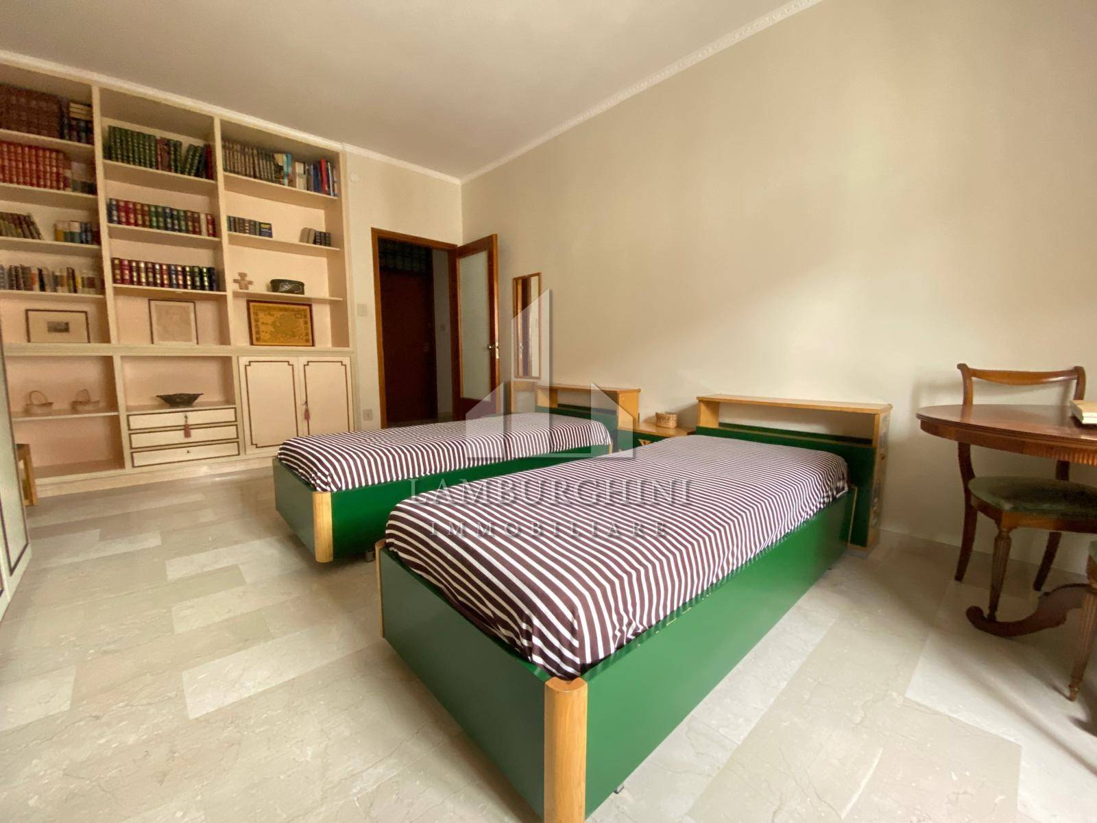 Appartamento in affitto a Ferrara, Centro storico
