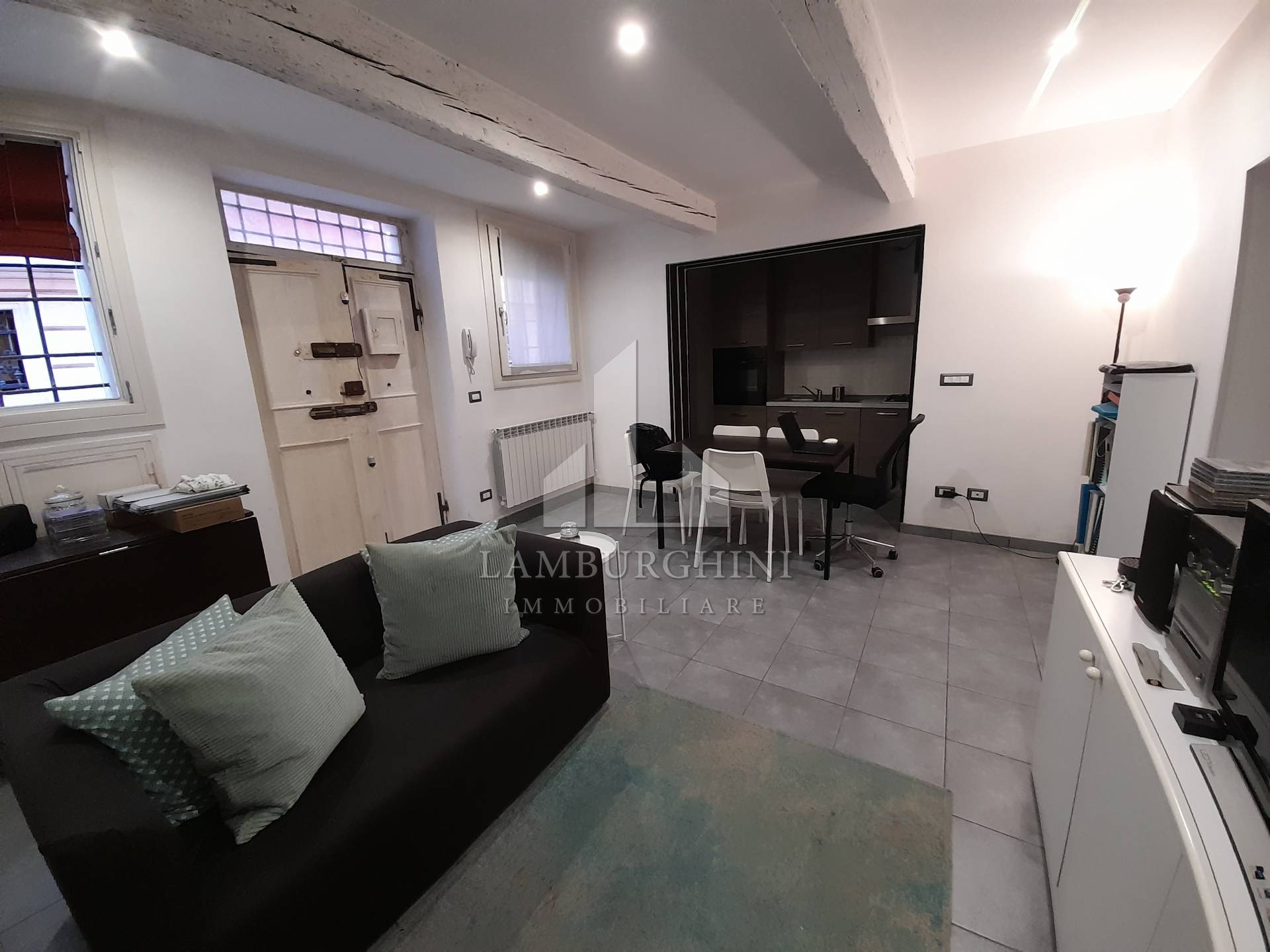 Appartamento in affitto a Ferrara, Centro storico