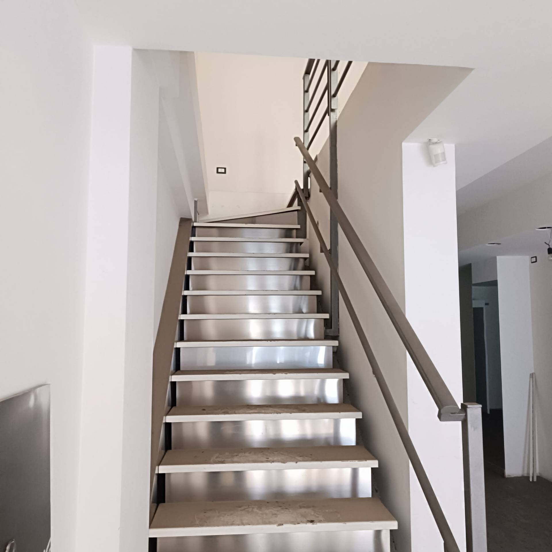 Locale commerciale in affitto a Avellino