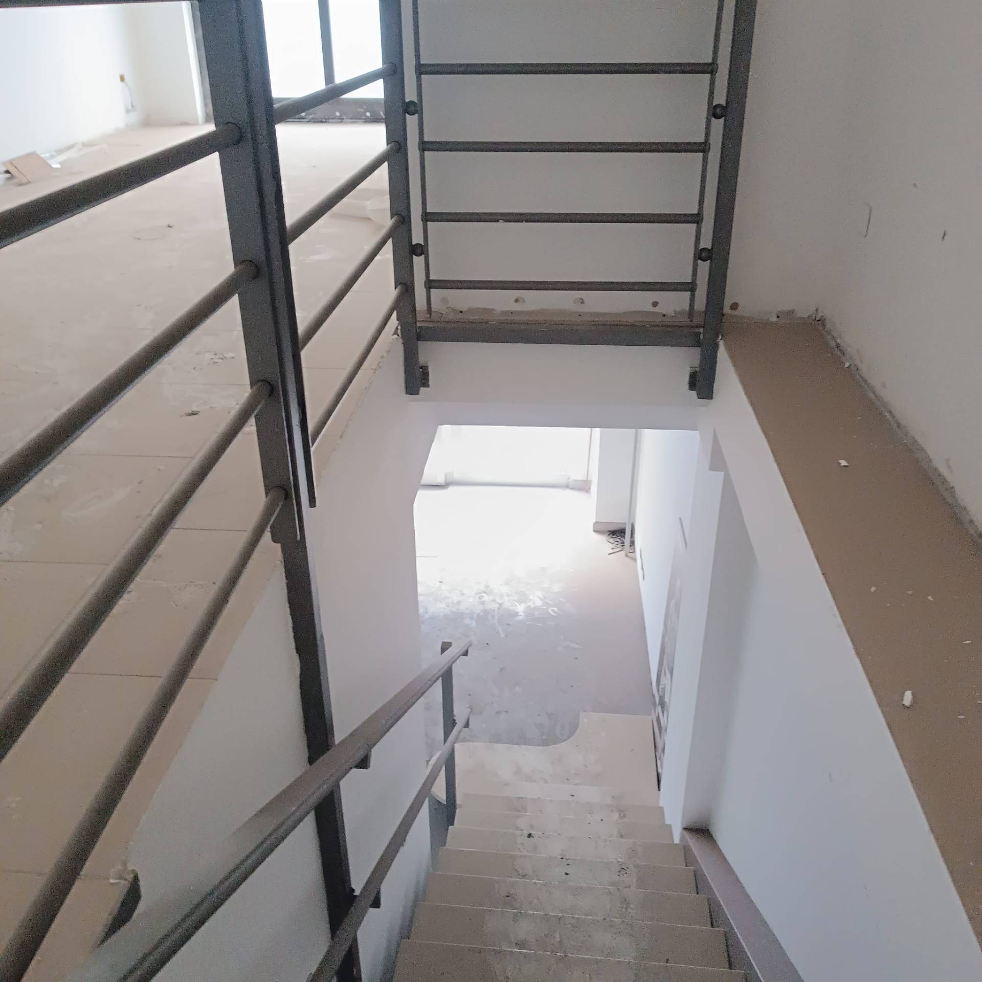 Locale commerciale in affitto a Avellino