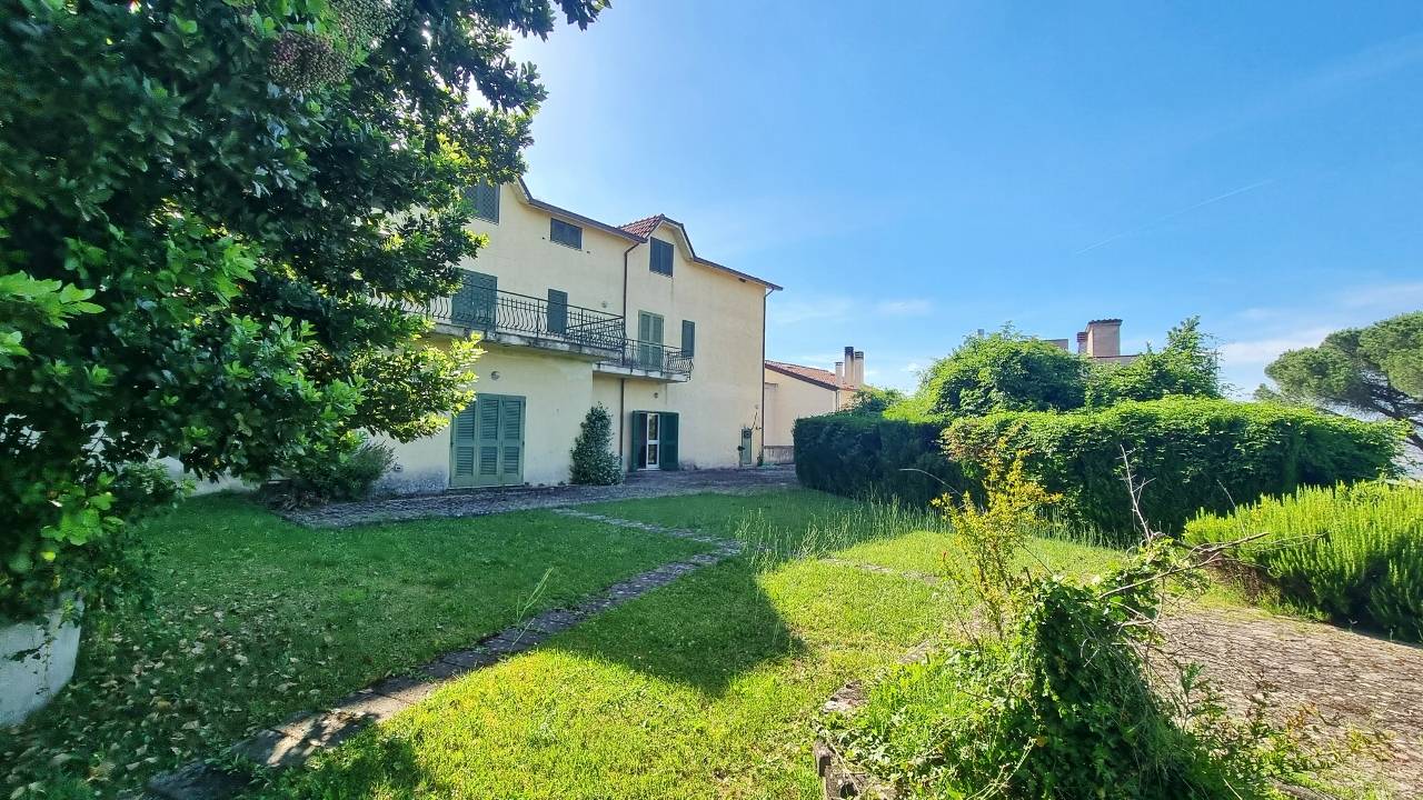 Villa in vendita a Torella dei Lombardi