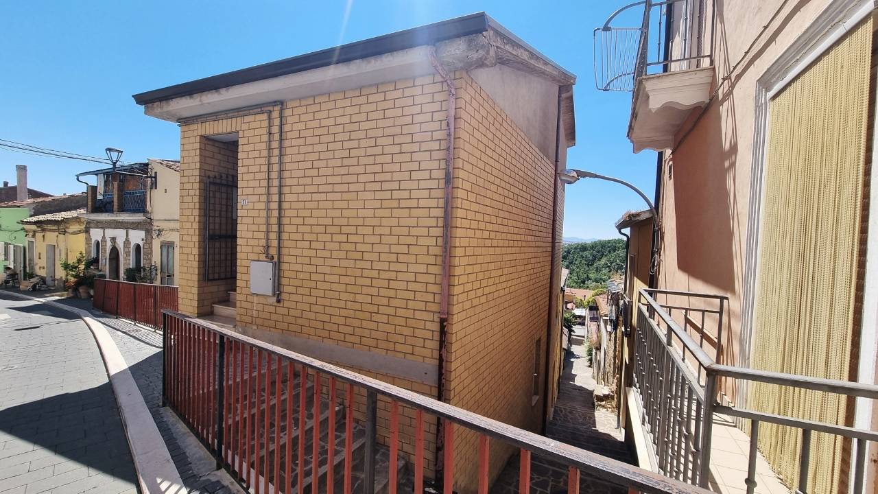 Casa indipendente in vendita a Anzano di Puglia