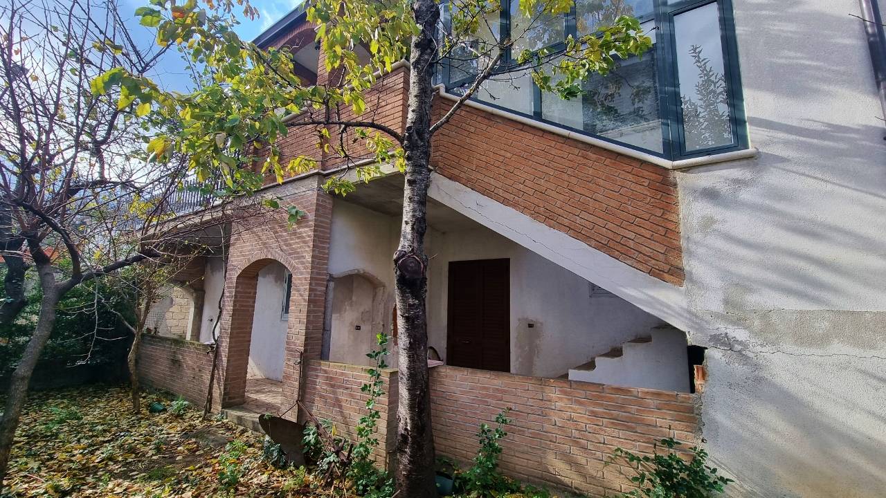 Casa Indipendente in vendita a Vallata