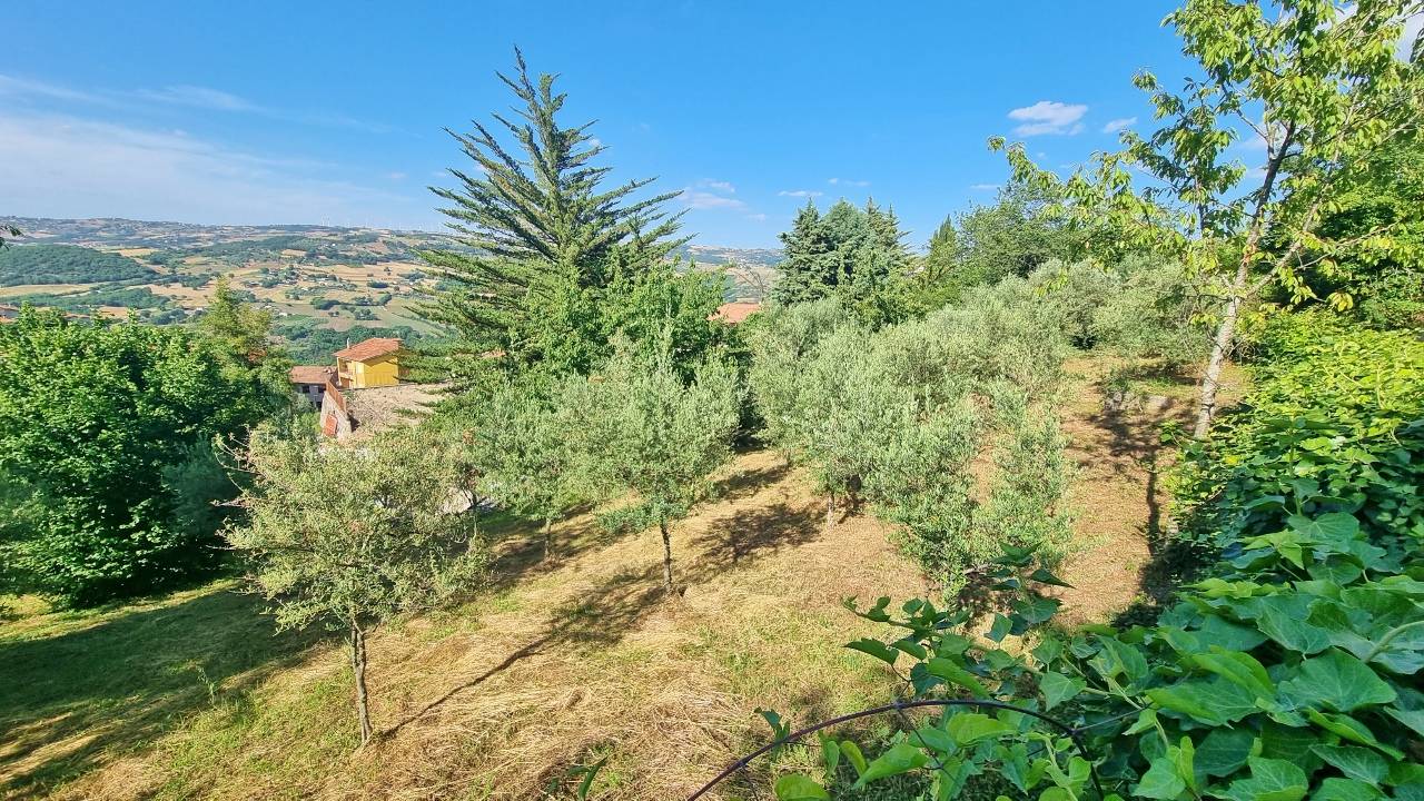 Villa bifamiliare in vendita a Torella dei Lombardi