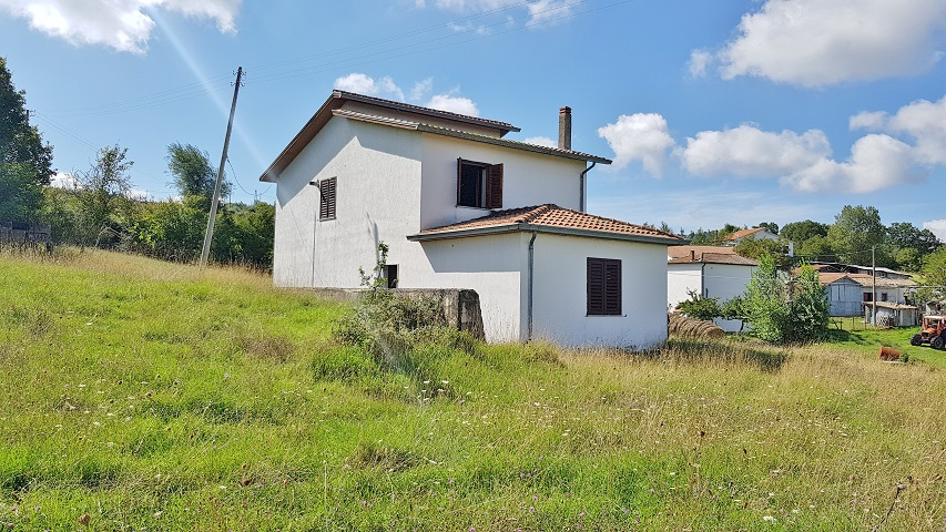 Casa Indipendente in vendita a Guardia Lombardi