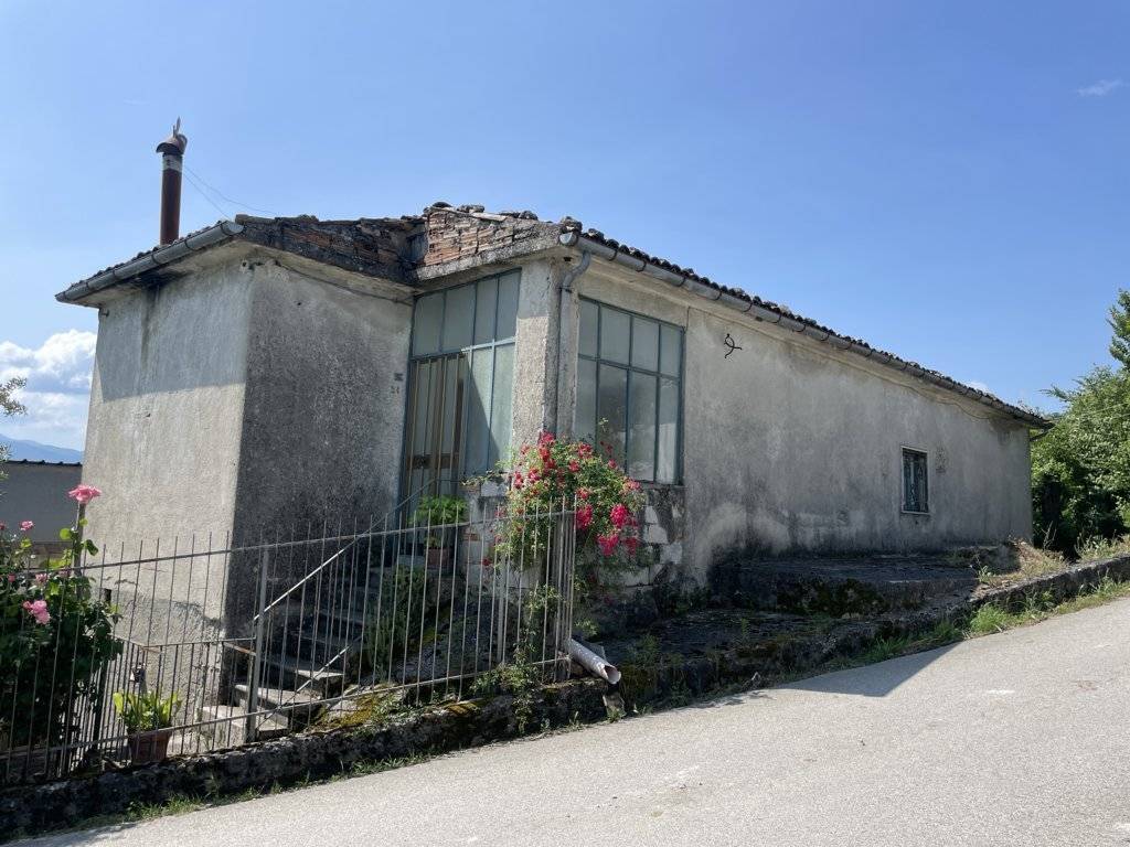 Casa Indipendente in vendita a Montemarano