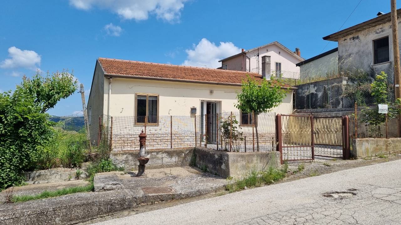 Casa Indipendente in vendita a Scampitella