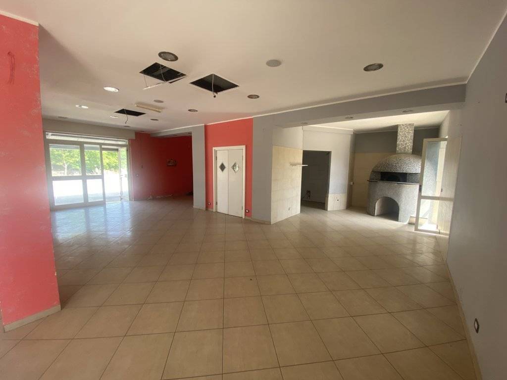 Soluzione indipendente bifamiliare in vendita a Volturara Irpina