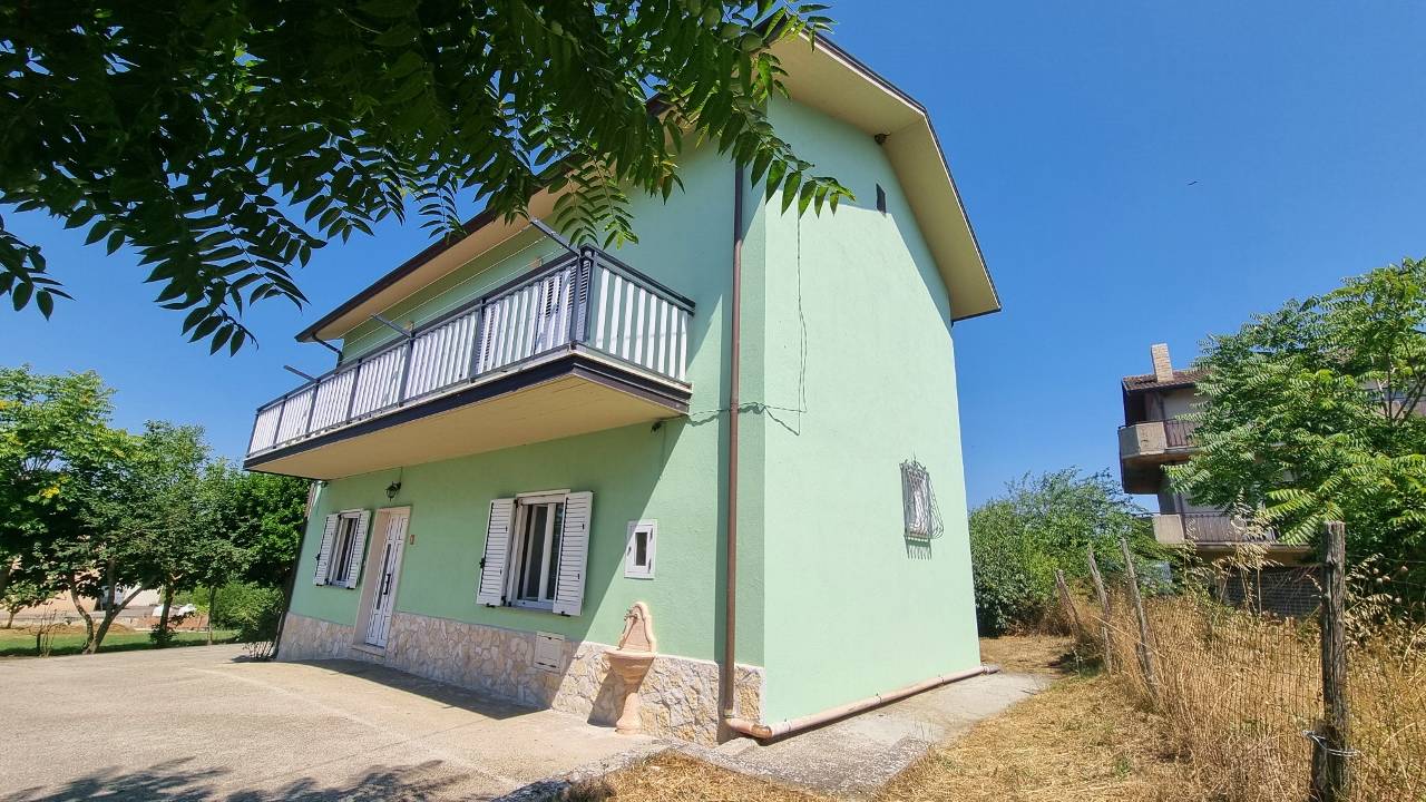 Casa Indipendente in vendita a Scampitella