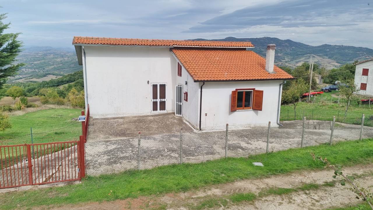 Casa Indipendente in vendita a Guardia Lombardi