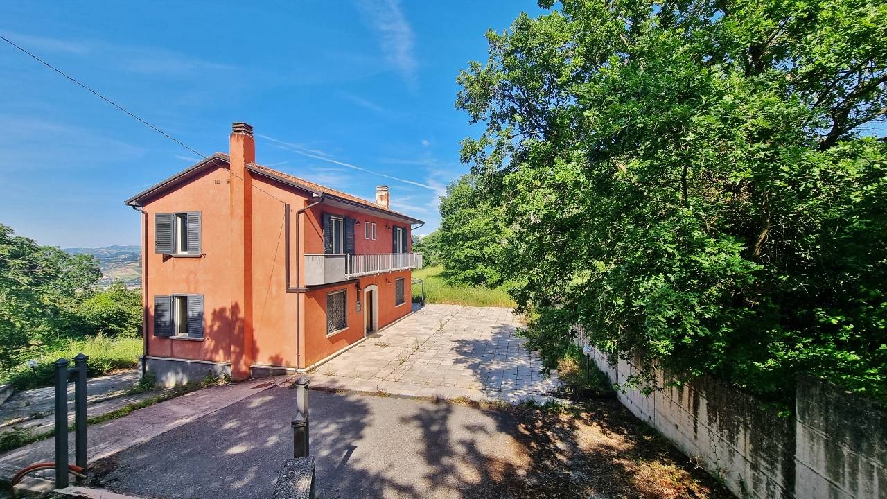 Villa in vendita a Frigento