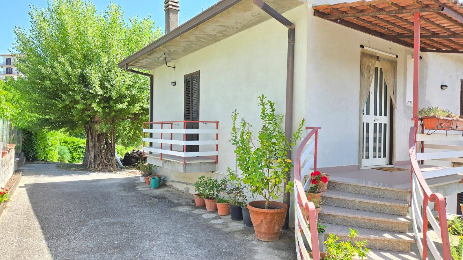 Casa Indipendente in vendita a Santa Paolina