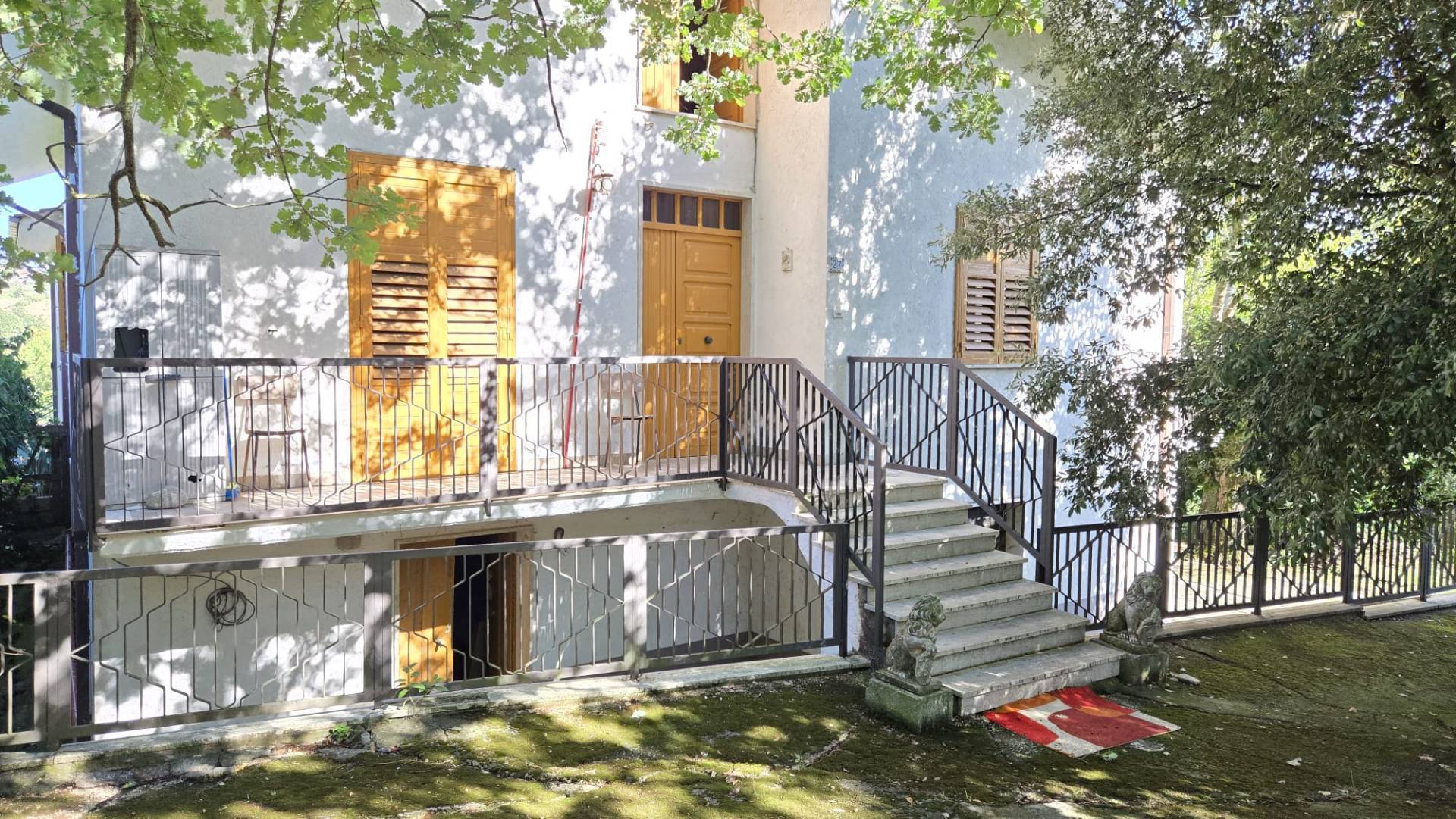 Casa Indipendente in vendita a Chiusano di San Domenico