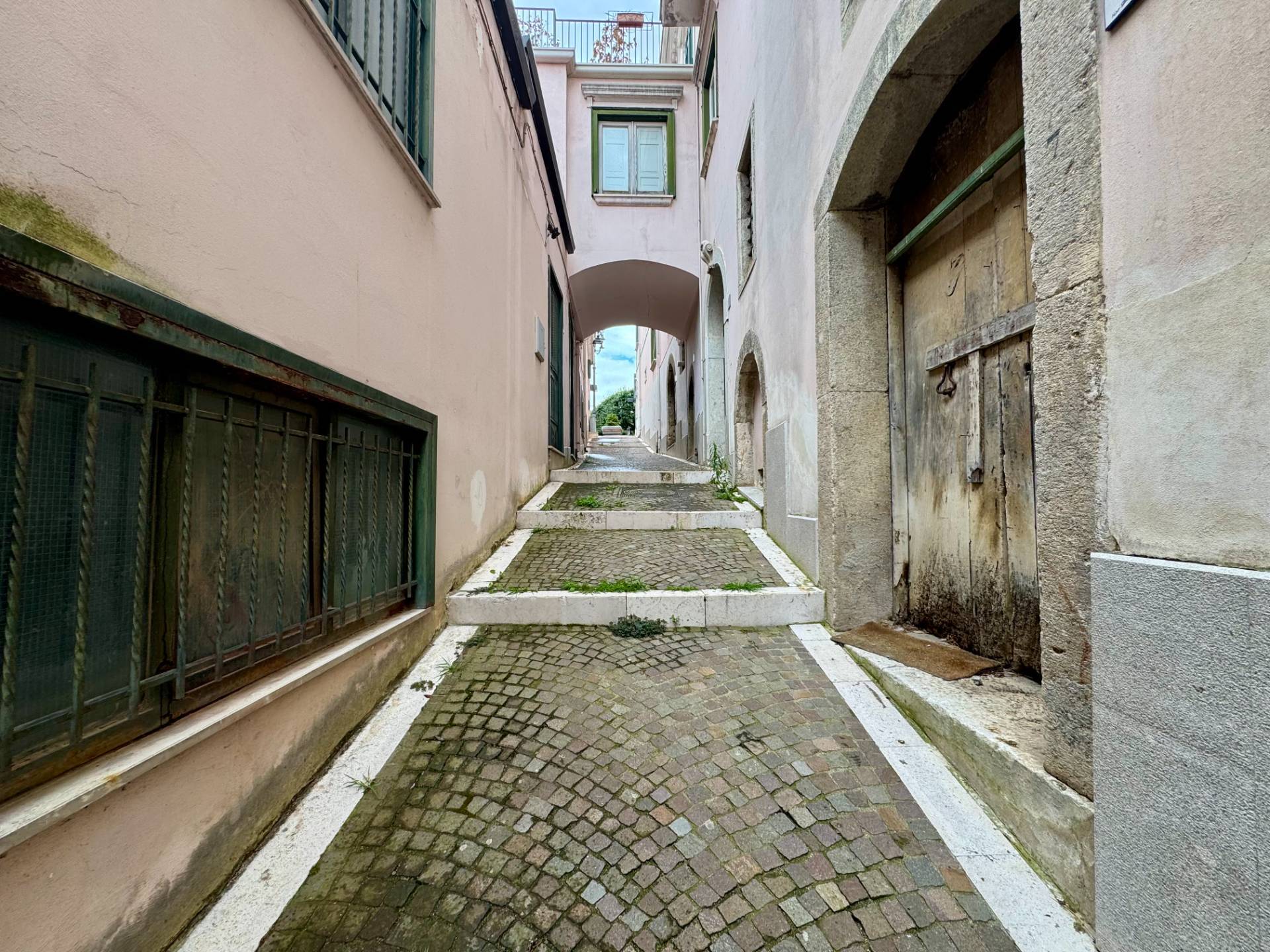 Casa Semindipendente in vendita a Mirabella Eclano, Mirabella Eclano