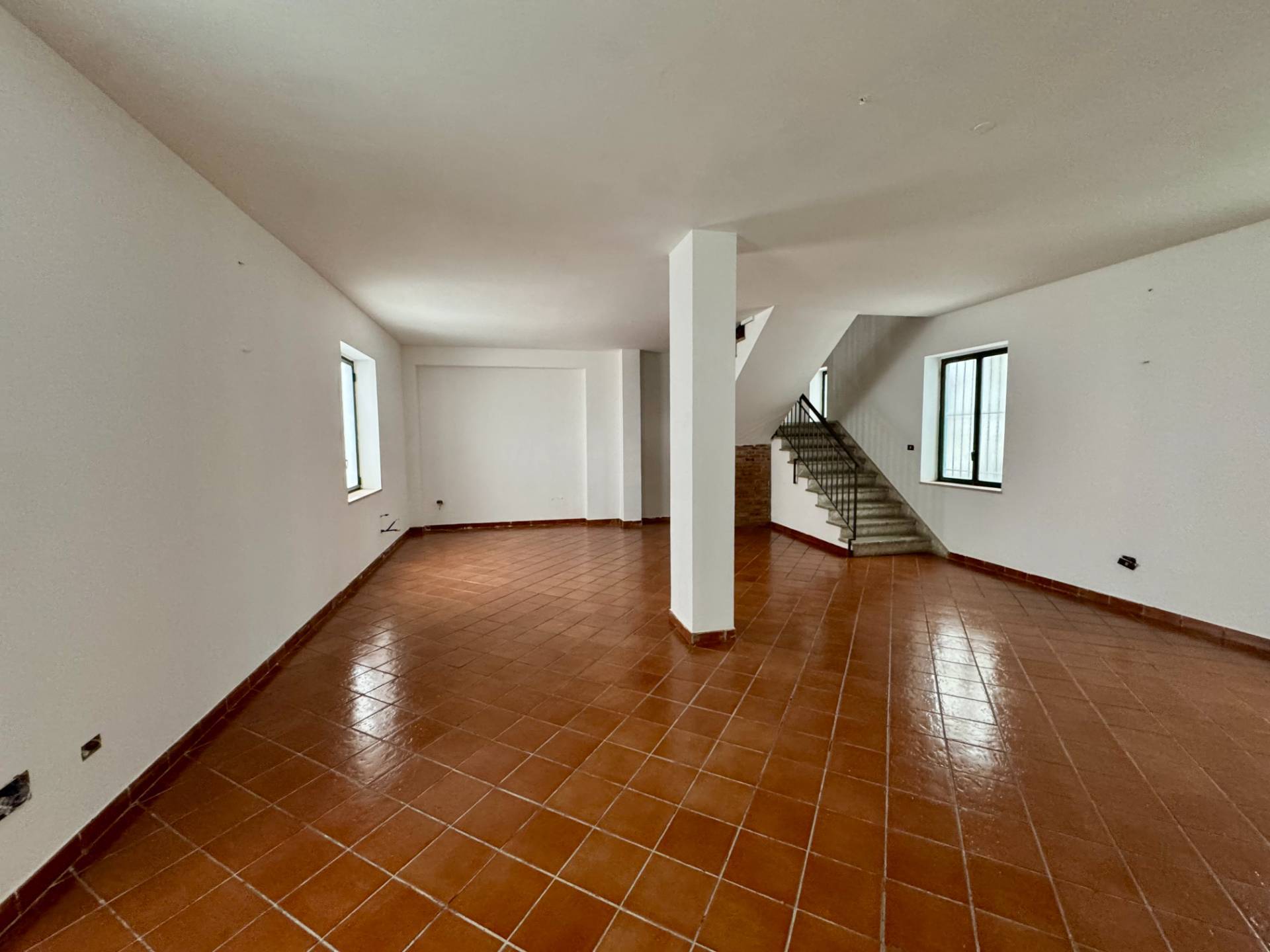 Casa Semindipendente in vendita a Mirabella Eclano, Mirabella Eclano