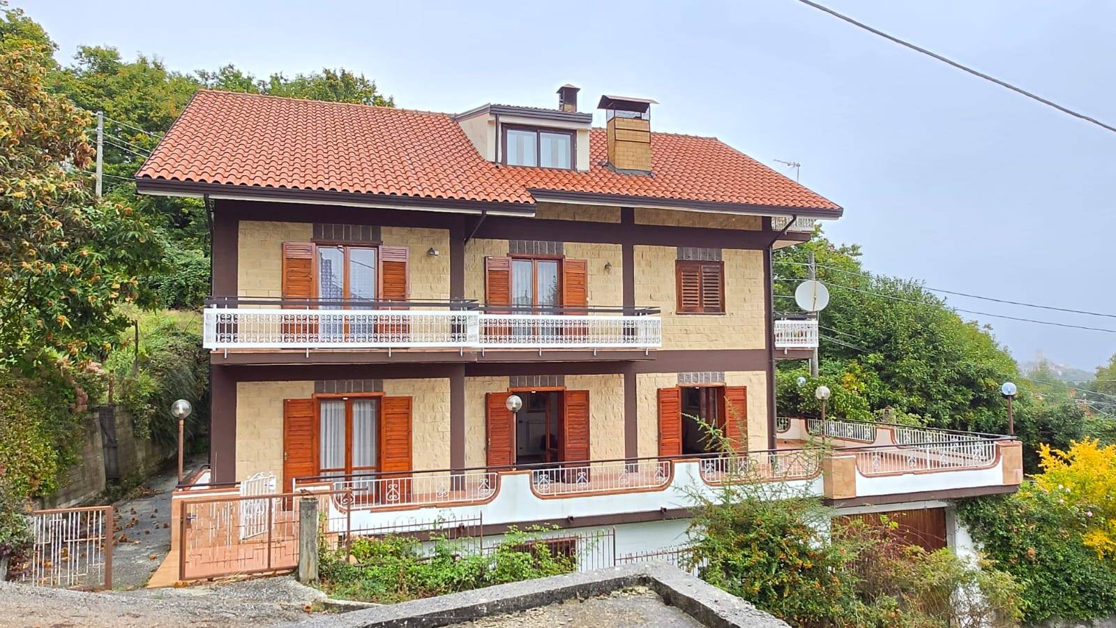 Villa in vendita a Ospedaletto d'Alpinolo