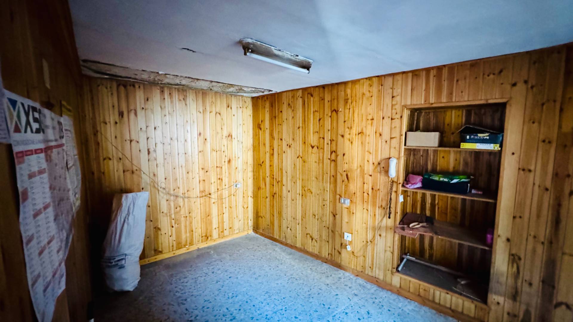 Locale Commerciale in vendita a Ariano Irpino