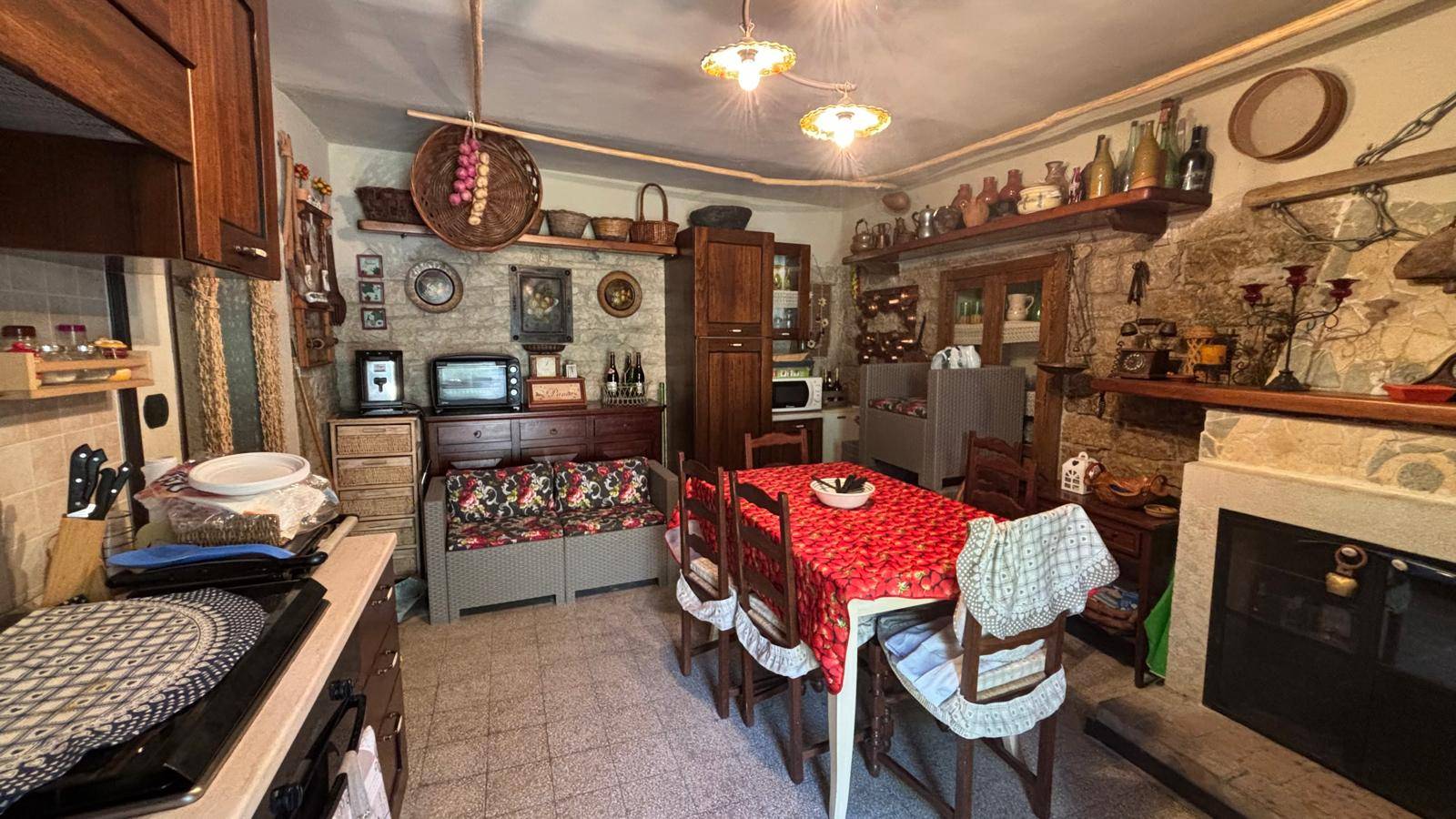 Casa Indipendente in vendita a Sant'Arcangelo Trimonte
