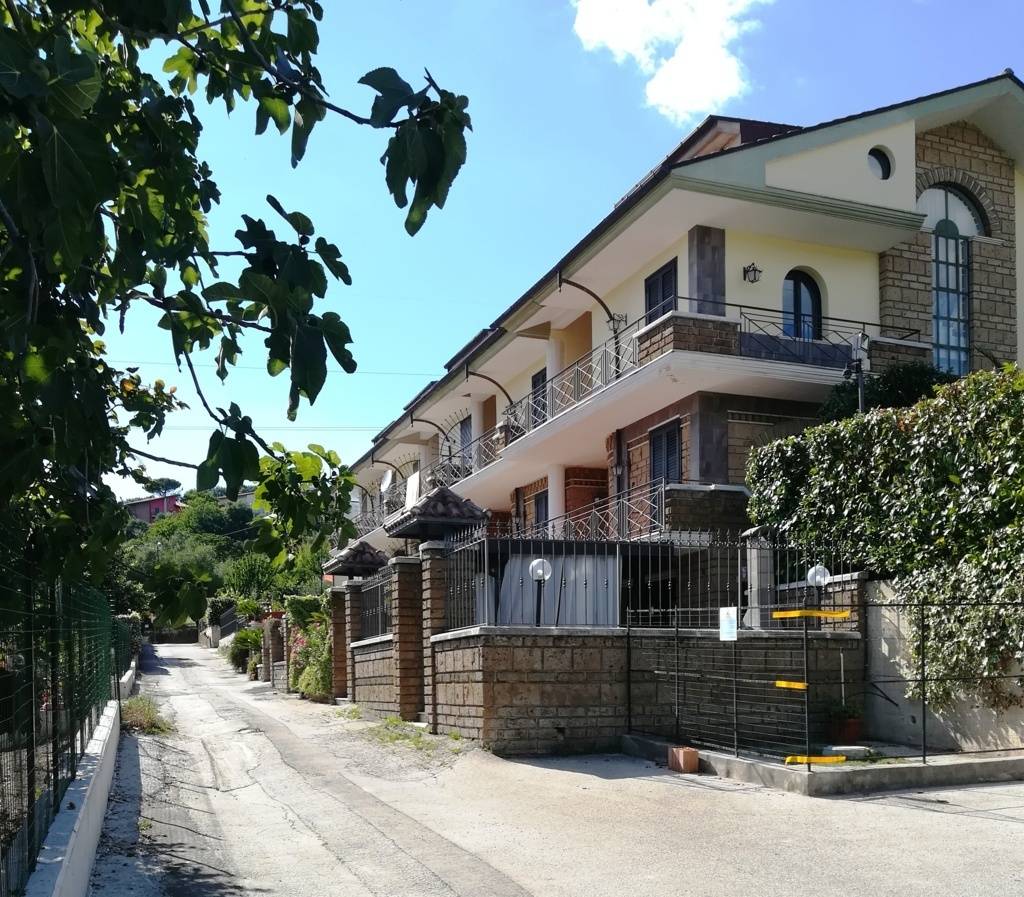 Villa in vendita a Grottolella