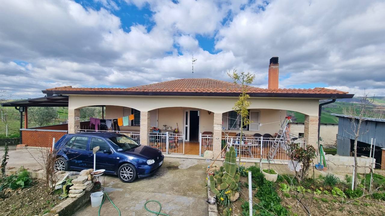 Casa Indipendente in vendita a Flumeri