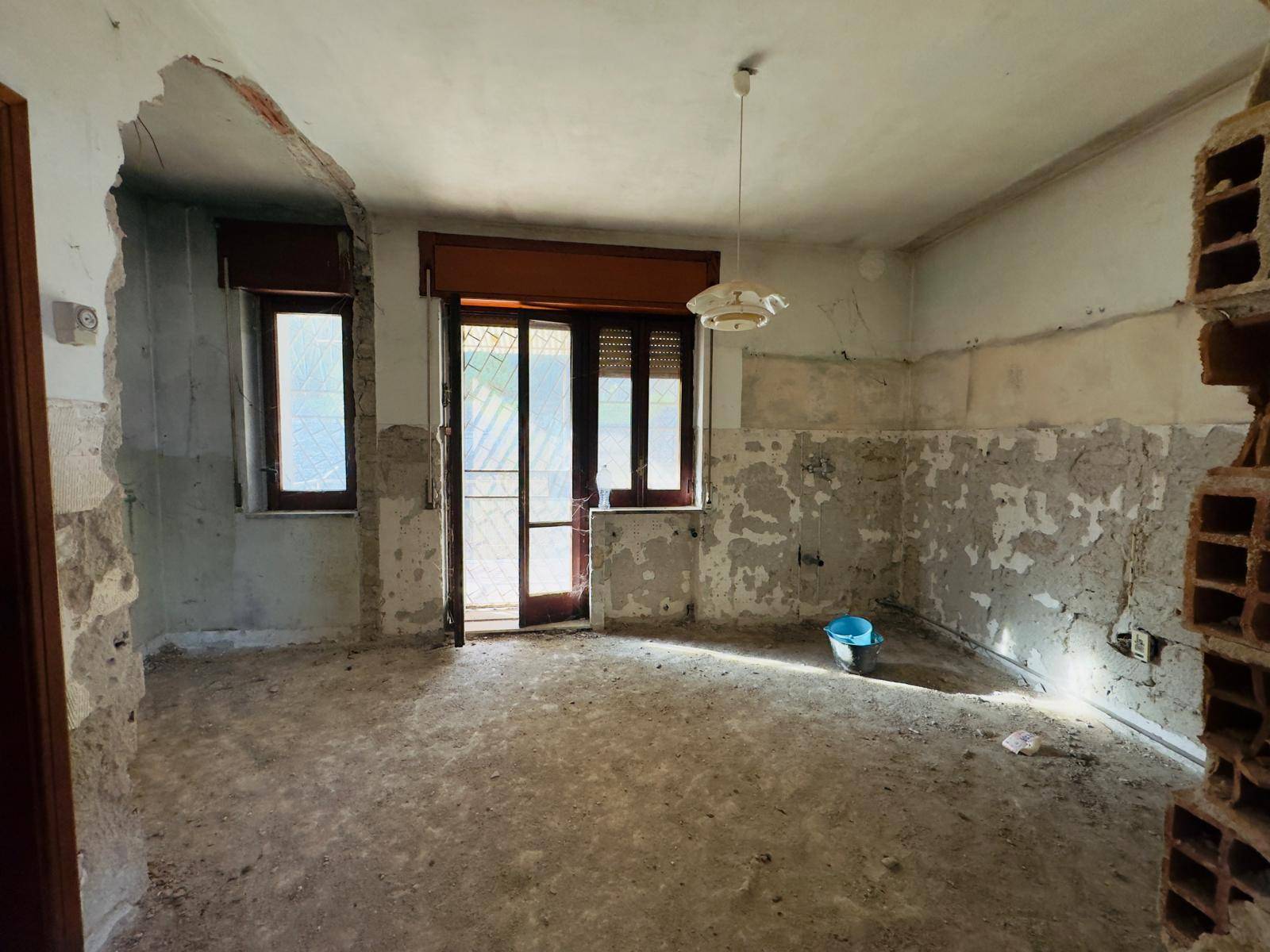 Villa in vendita a Ceppaloni