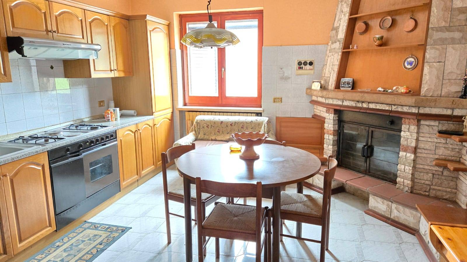 Casa Indipendente in vendita a Castelfranci, Baiano