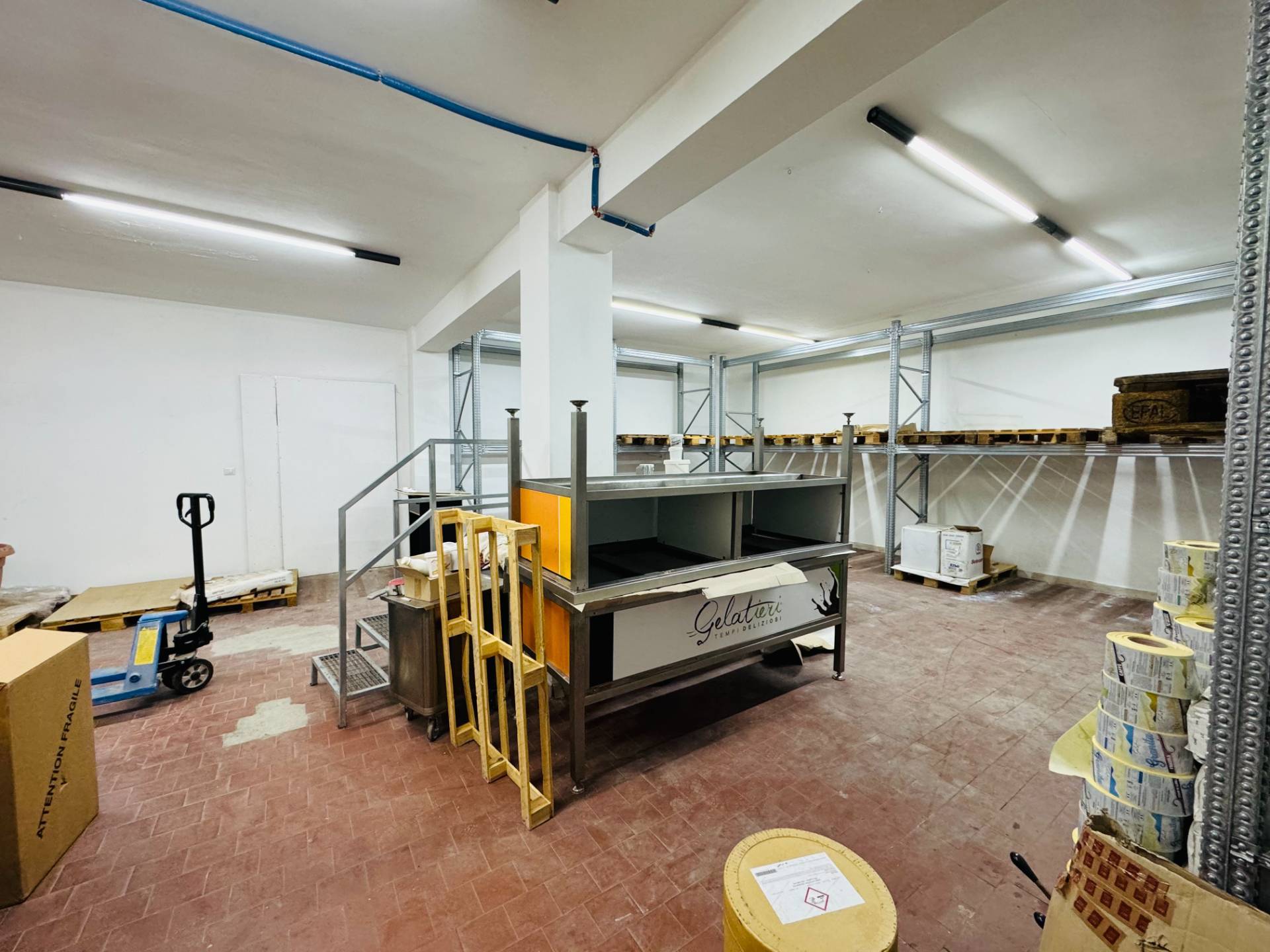 Locale commerciale in affitto a Ariano Irpino