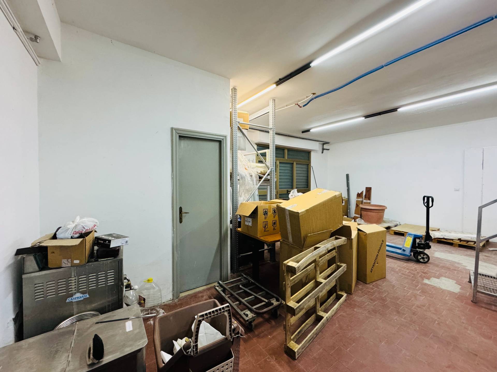 Locale commerciale in affitto a Ariano Irpino