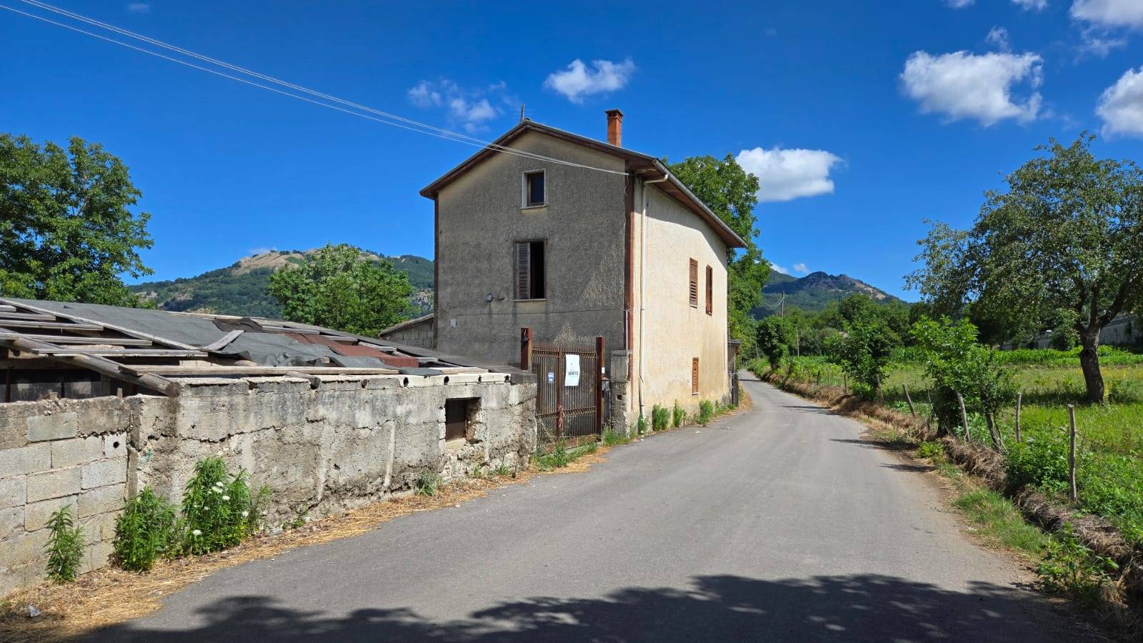 Fabbricato da riattare in vendita a Volturara Irpina