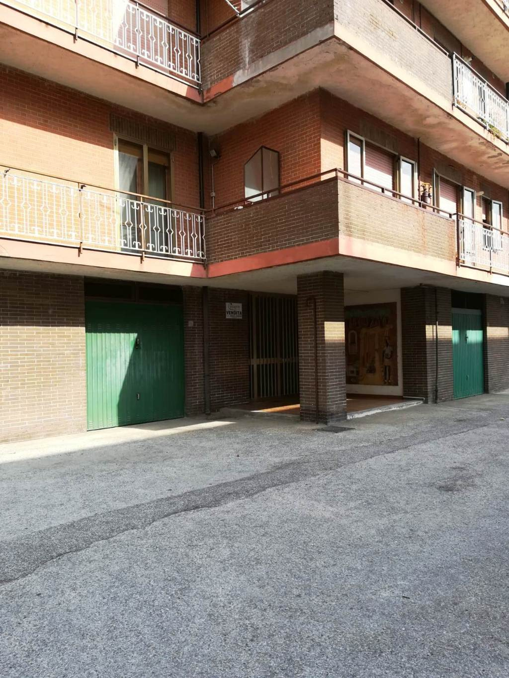appartamento con terrazzo in vendita a Mercogliano