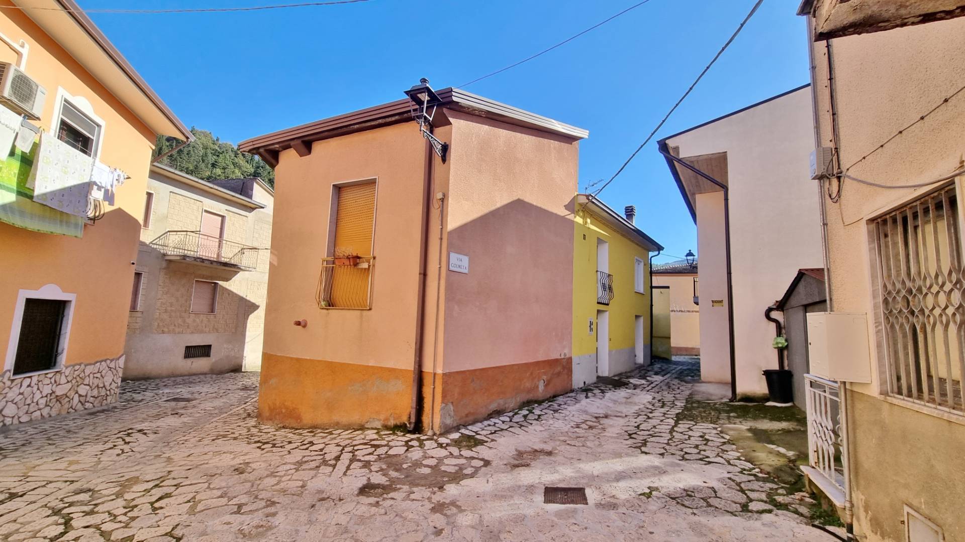 Casa Indipendente in vendita a San Nicola Baronia