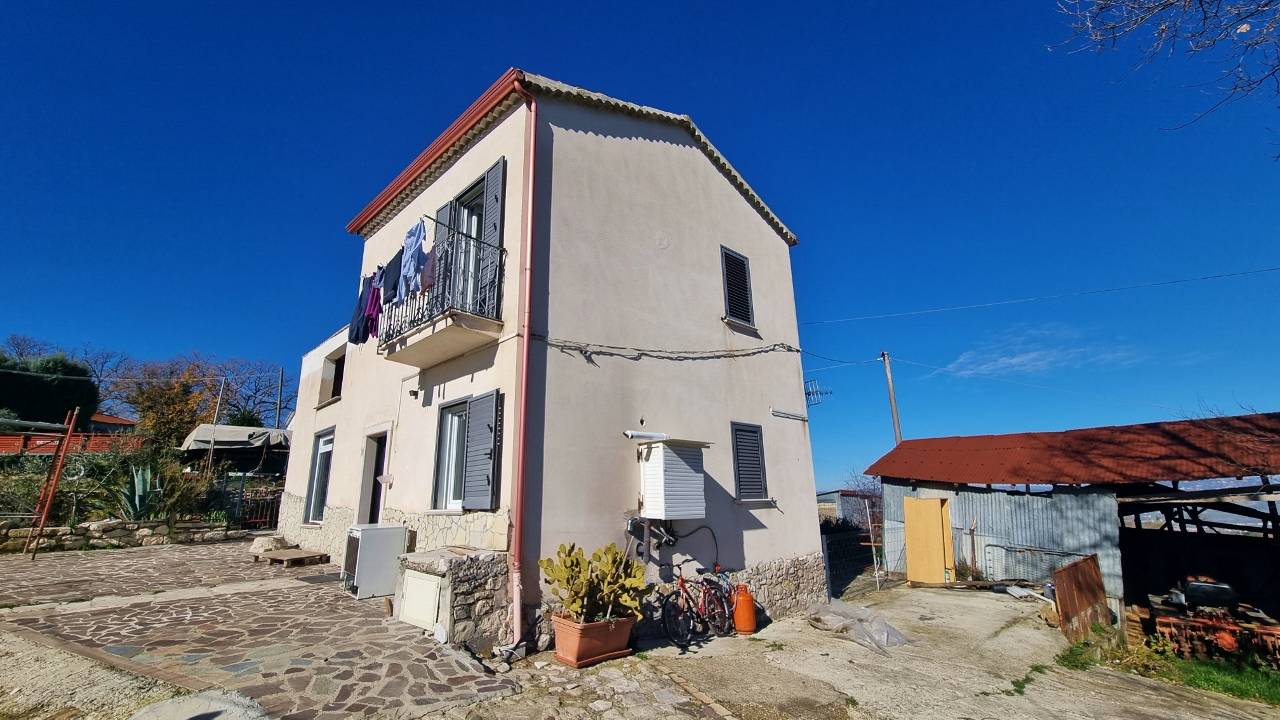 Casa Indipendente in vendita a Grottaminarda