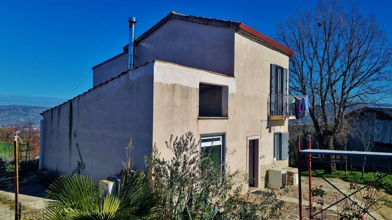 Casa Indipendente in vendita a Grottaminarda