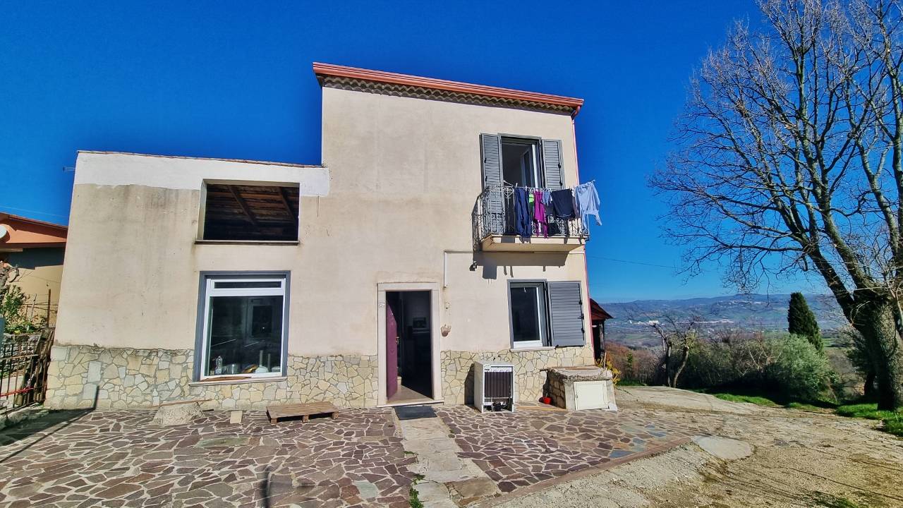 Casa Indipendente in vendita a Grottaminarda