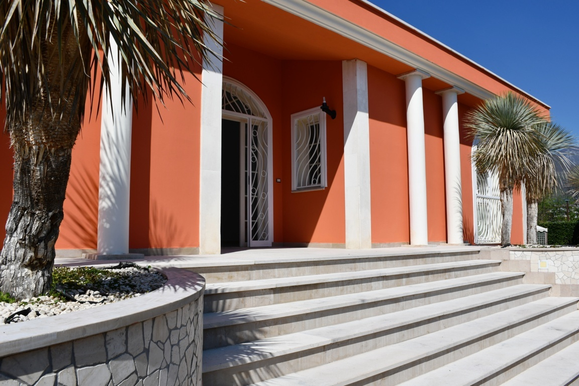 Villa in vendita a Monteforte Irpino