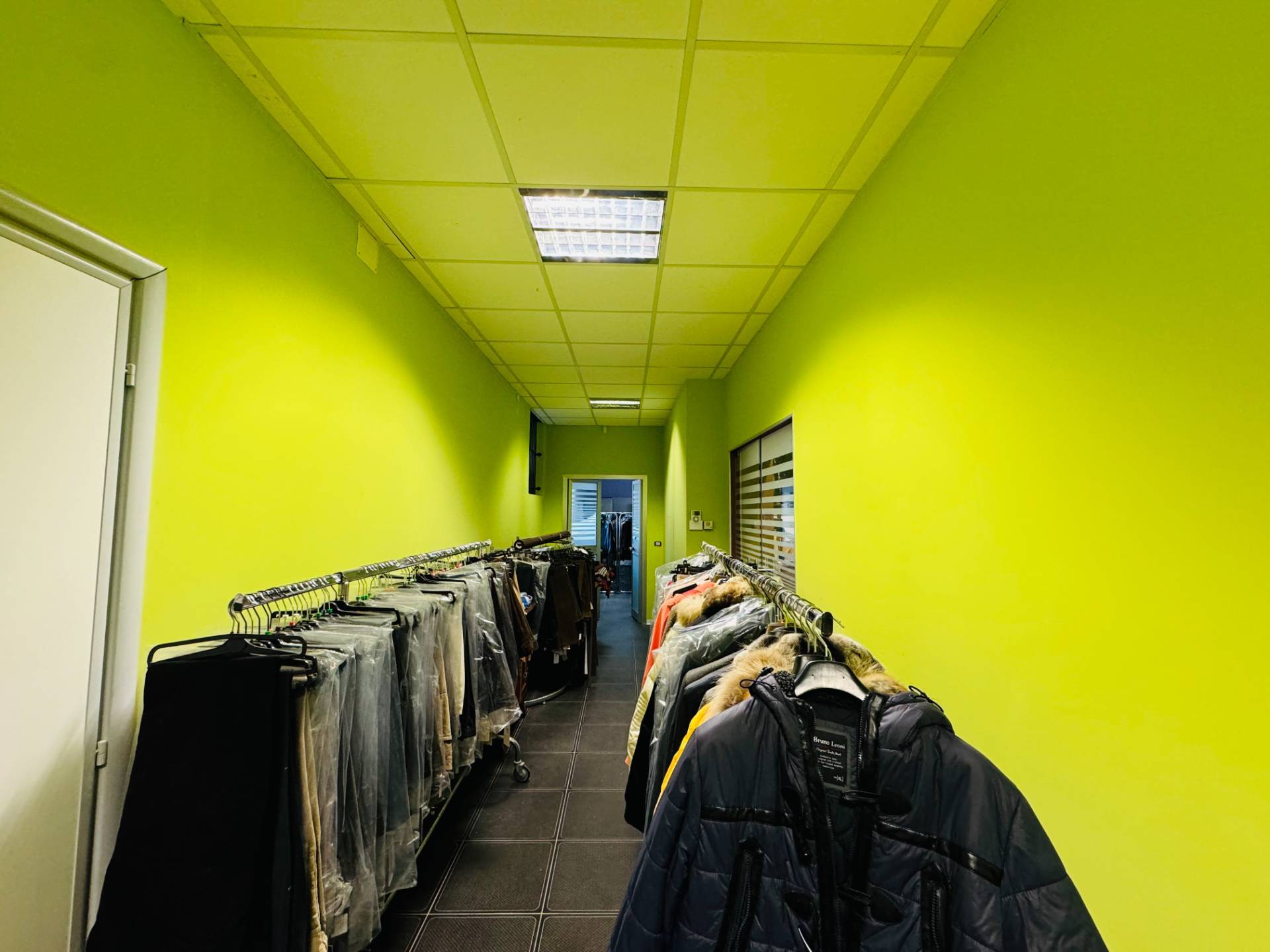 Locale commerciale in affitto a Ariano Irpino