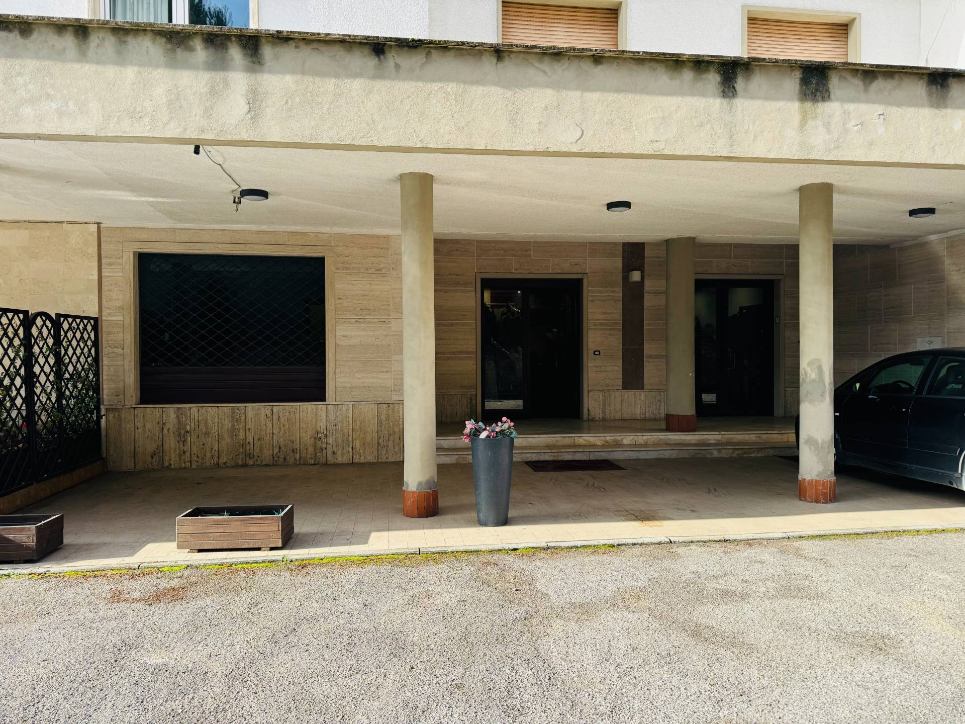 Locale commerciale in affitto a Ariano Irpino