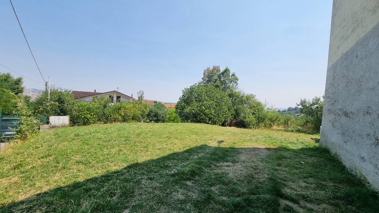 Casa Indipendente in vendita a Trevico, Bassomanno