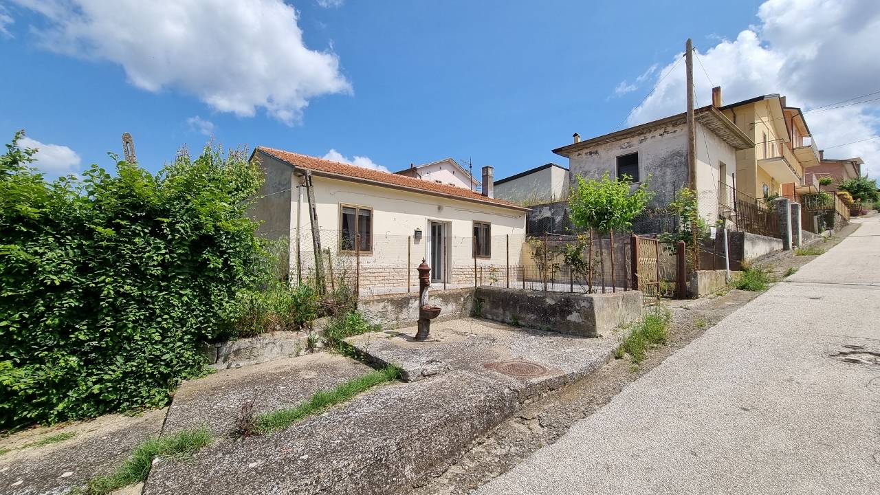 Casa Indipendente in vendita a Scampitella