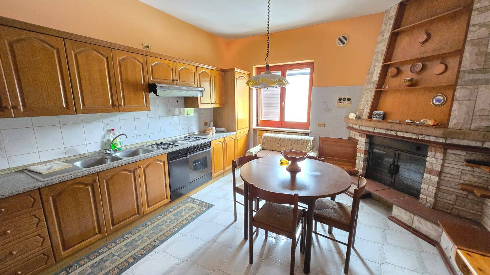 Casa Indipendente in vendita a Castelfranci, Baiano