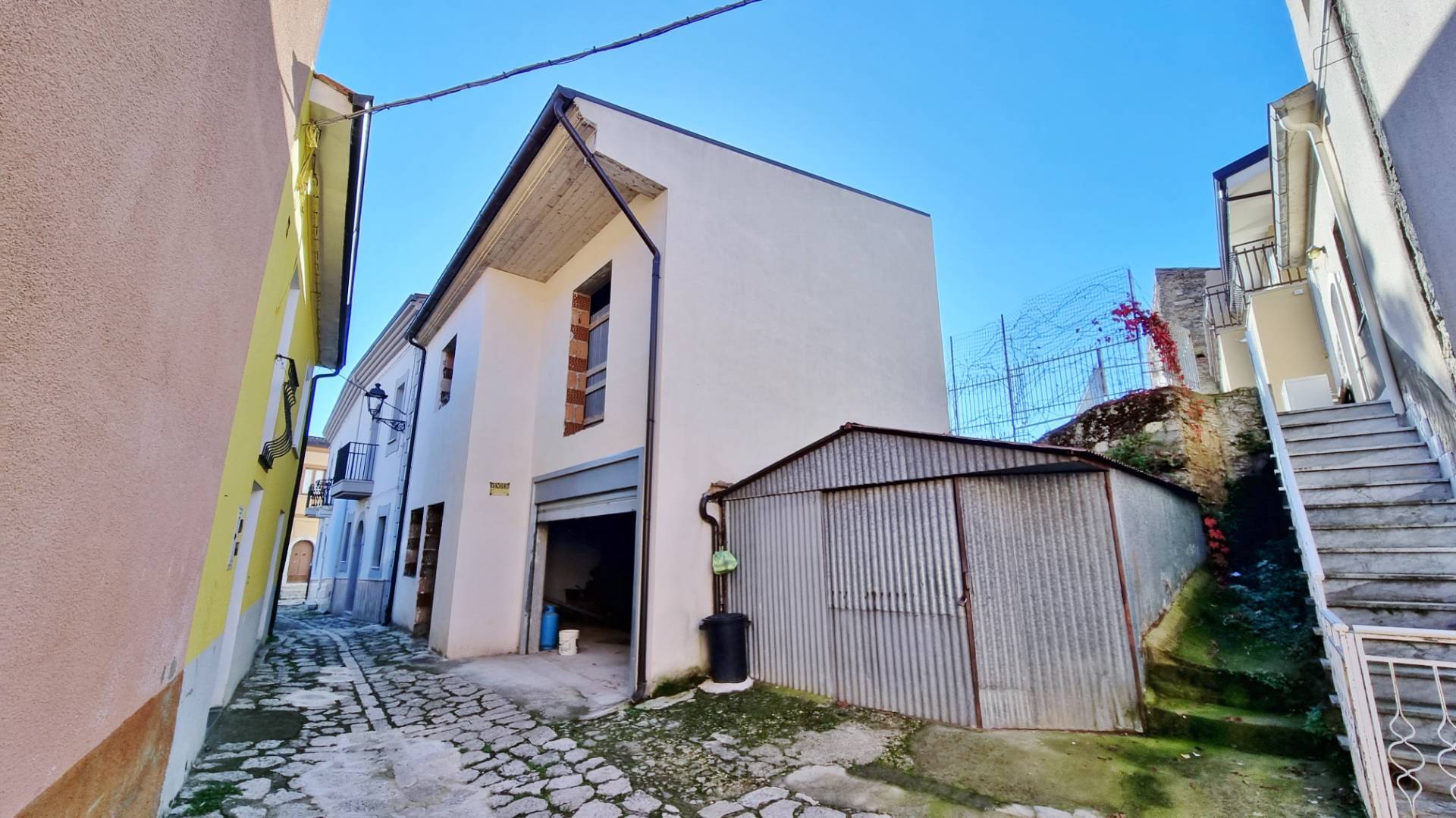 Casa Indipendente in vendita a San Nicola Baronia